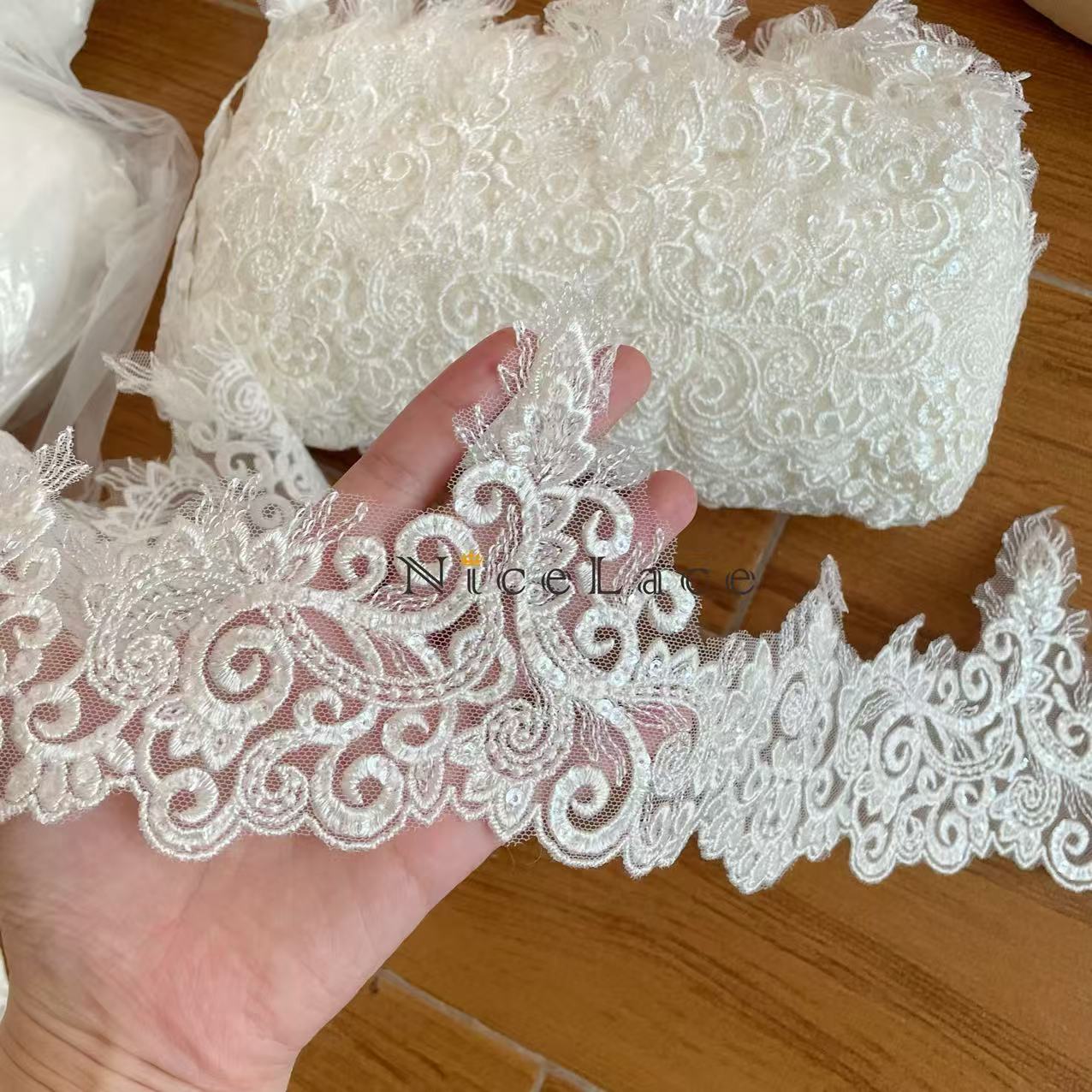 1ヤード アイボリー 刺繍レース 繊細な刺繍リボン スパンコ - Wedding Water Supply のレビューと価格